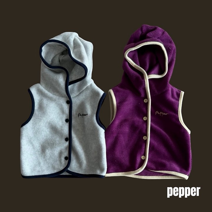 Polar Bear Hooded Vest – Kinderweste von Pepper, Made in Korea