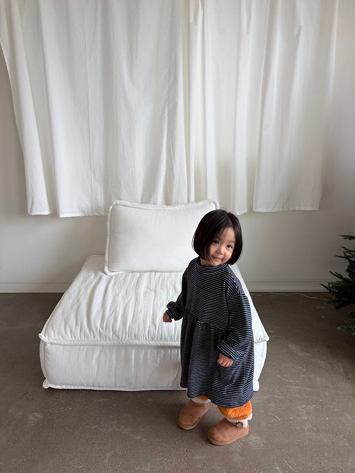 Bong Bong Dress – Preorder direkt aus Korea – in 2–4 Wochen bei dir