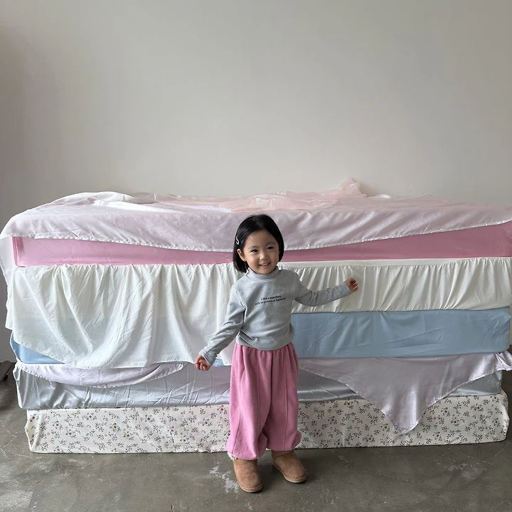 Pin Tuck Jogger Pants – Jogginghose für Kinder, Made in Korea
