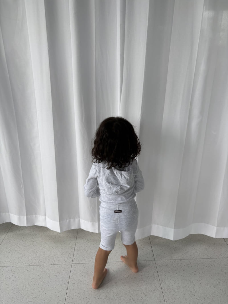 Capri Pants