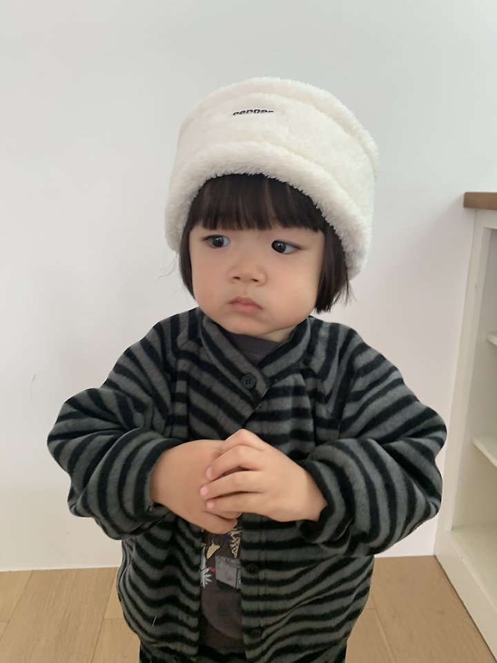 Oreo Cardigan – Strickjacke für Kinder, Foto 12