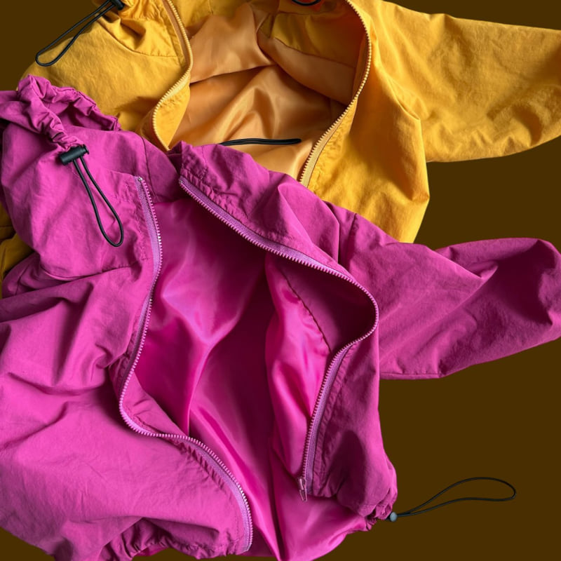 Curry Windbreaker