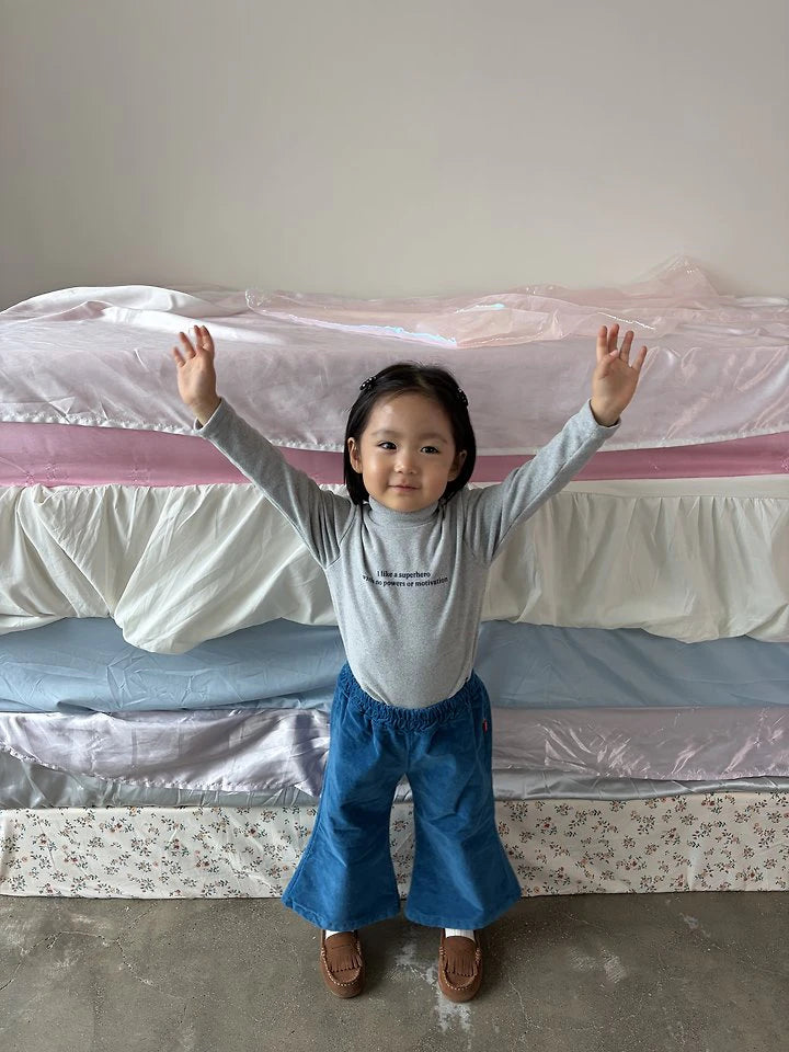 Caramel Velvet Pants – Preorder direkt aus Korea – in 2–4 Wochen bei dir