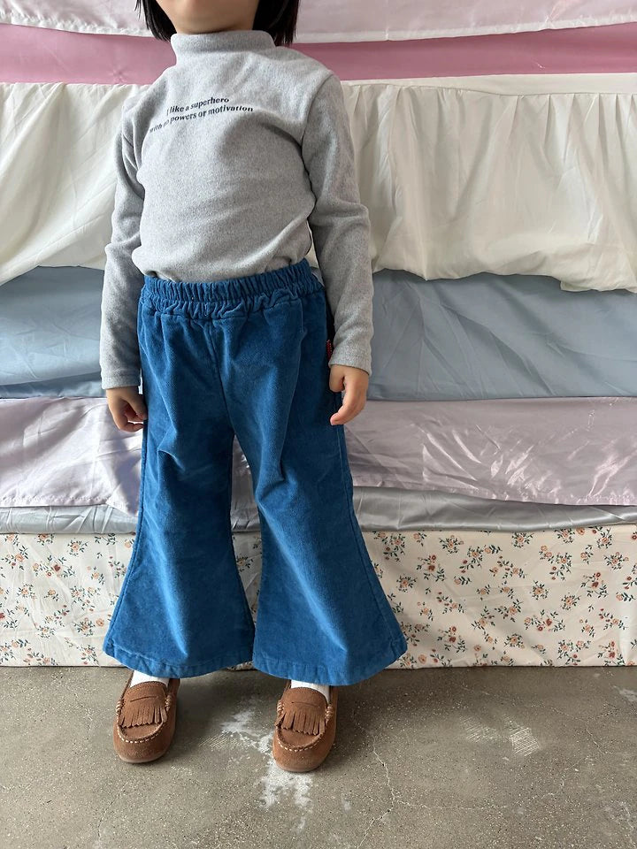 Caramel Velvet Pants – koreanische Kindermode bei Little Foxx