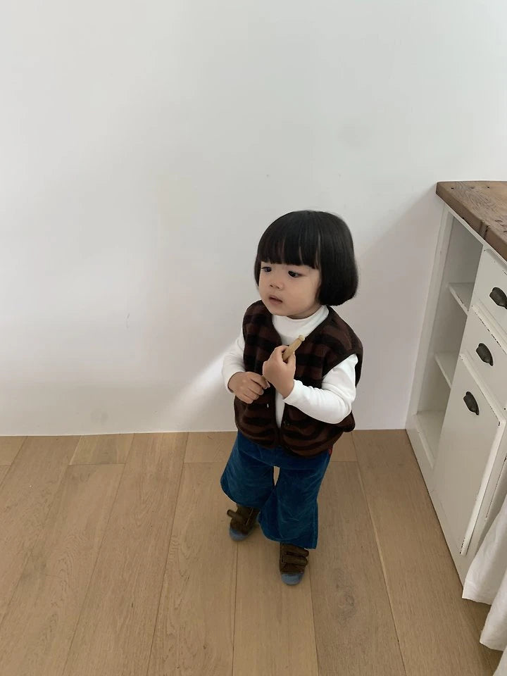 Chipmunk Vest – Jacke für Kinder, Made in Korea