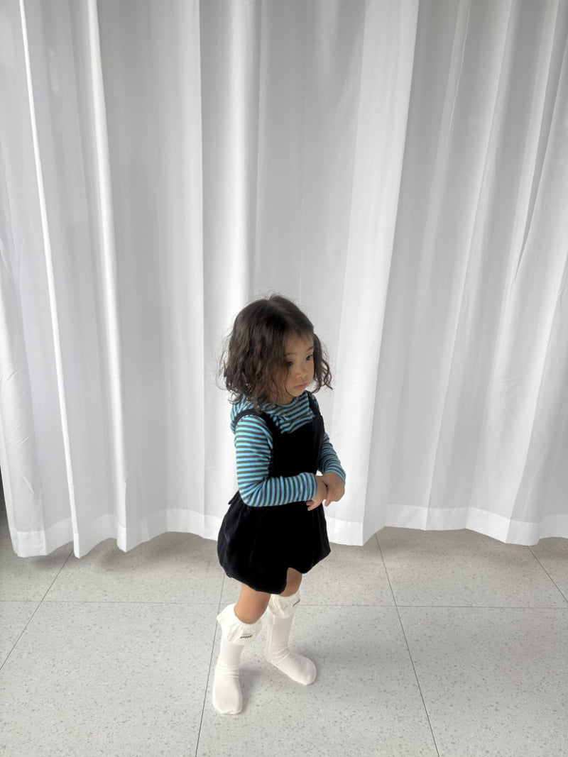 Frill Knee Socks