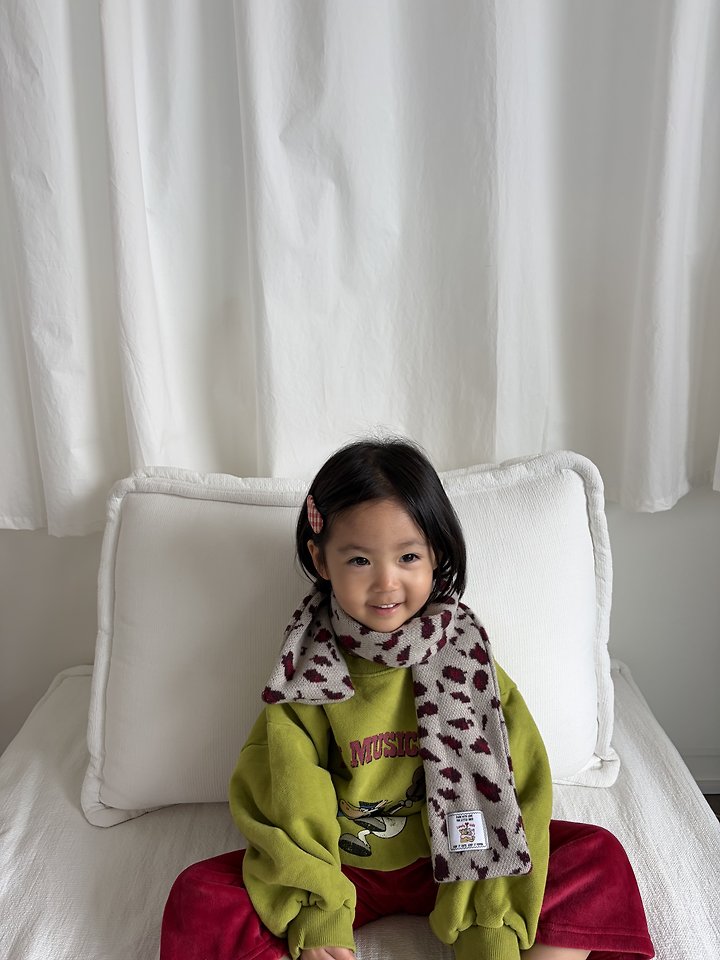 Leopard Muffler – Schal für Kinder, Made in Korea