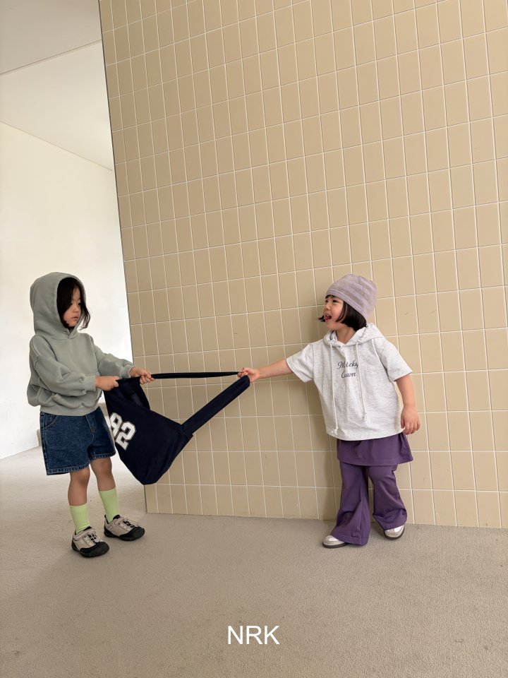 Charming Hoodie3_byLittleFox_jetztvorbestellen