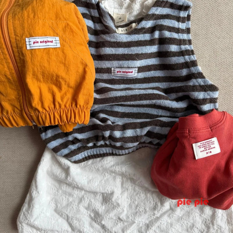 Honeybee Layered Vest
