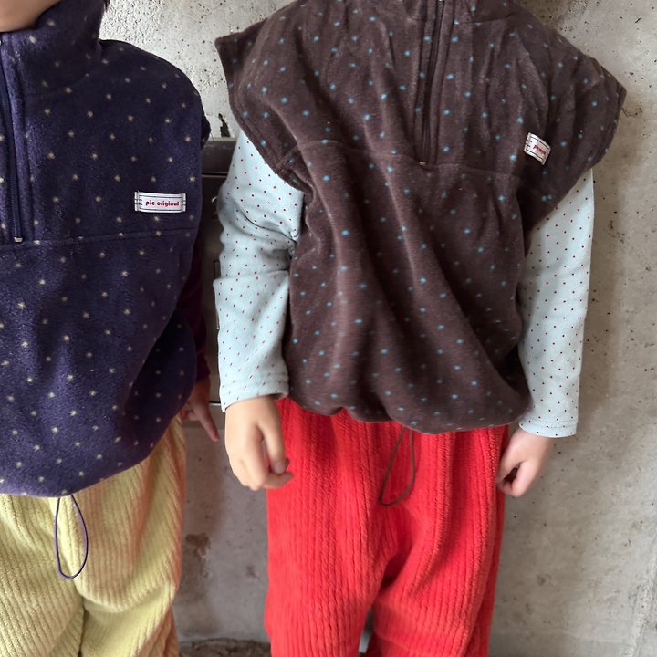 Little Foxx – Dot Fleece Vest