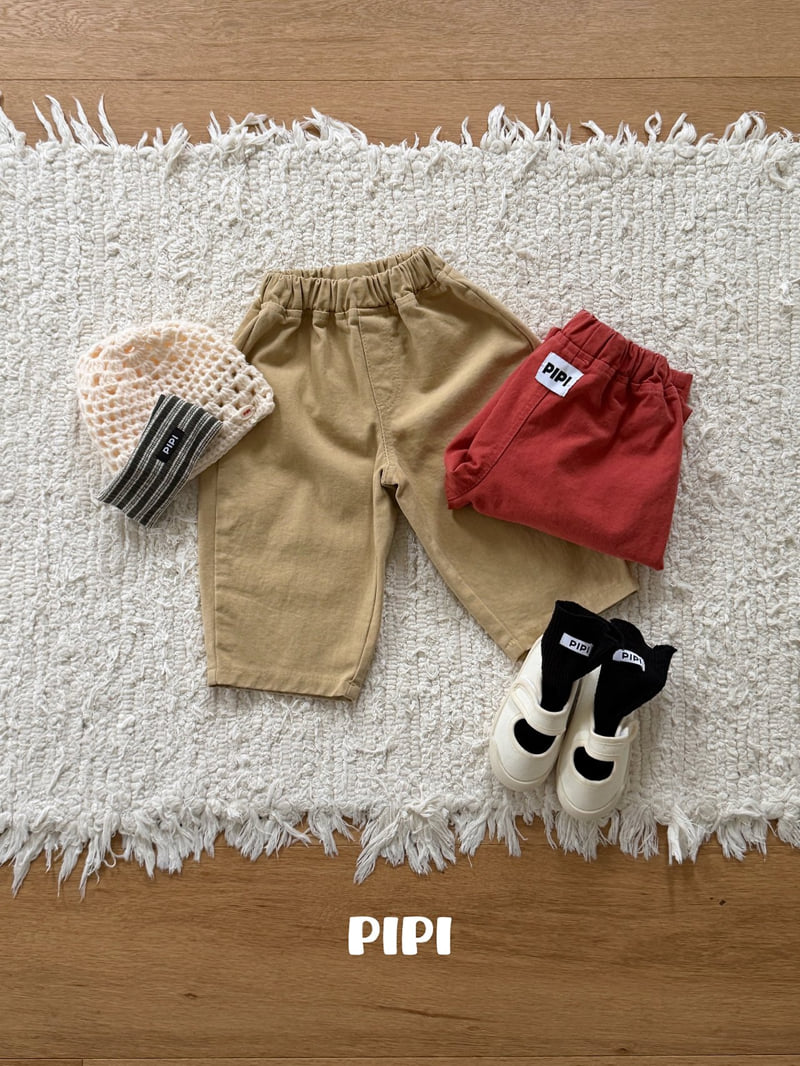 Little Foxx – Pipi Pants