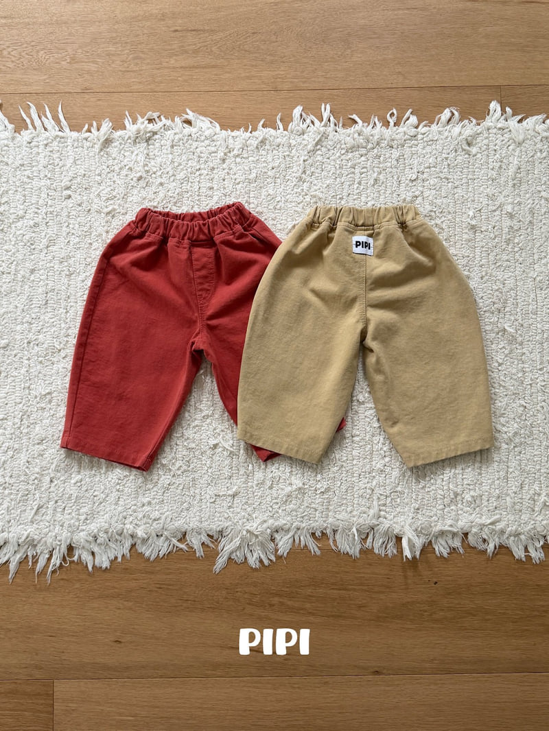 Little Foxx – Pipi Pants