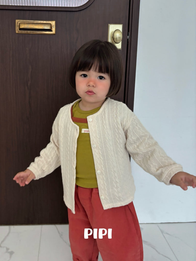 Little Foxx – Pipi Pants