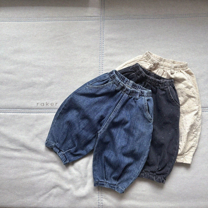 Little Foxx – Oversized Pleated Pants