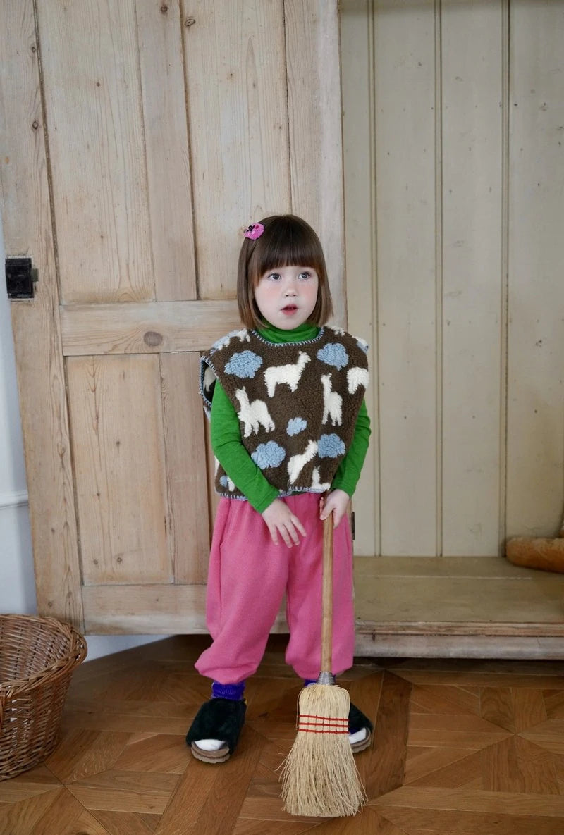 Llama Vest – Farbe: Brown