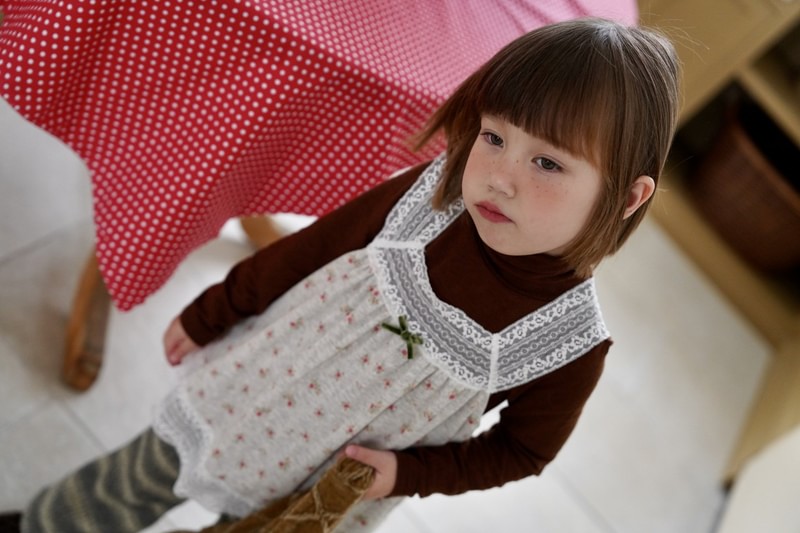 Becky Layered Dress – Winterkollektion 2026, für Mädchen