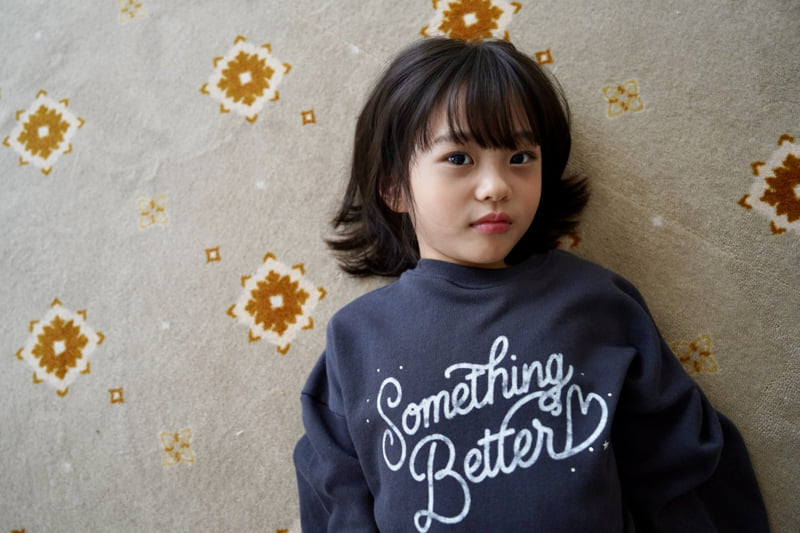 Little Foxx – Very Hot Sweatshirt
