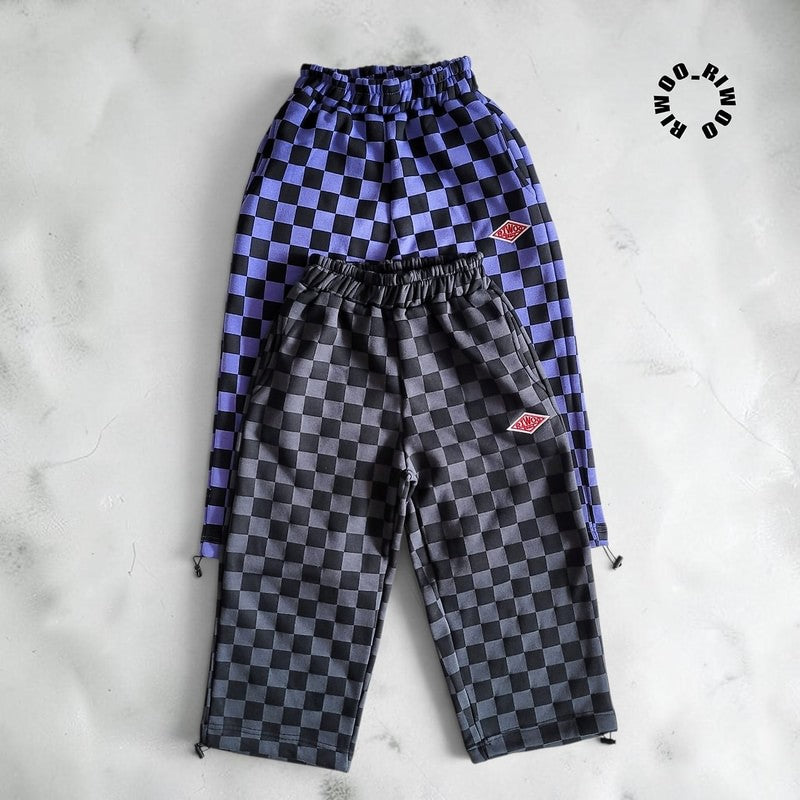 Little Foxx – Riwoo Chess Fleece String Pants