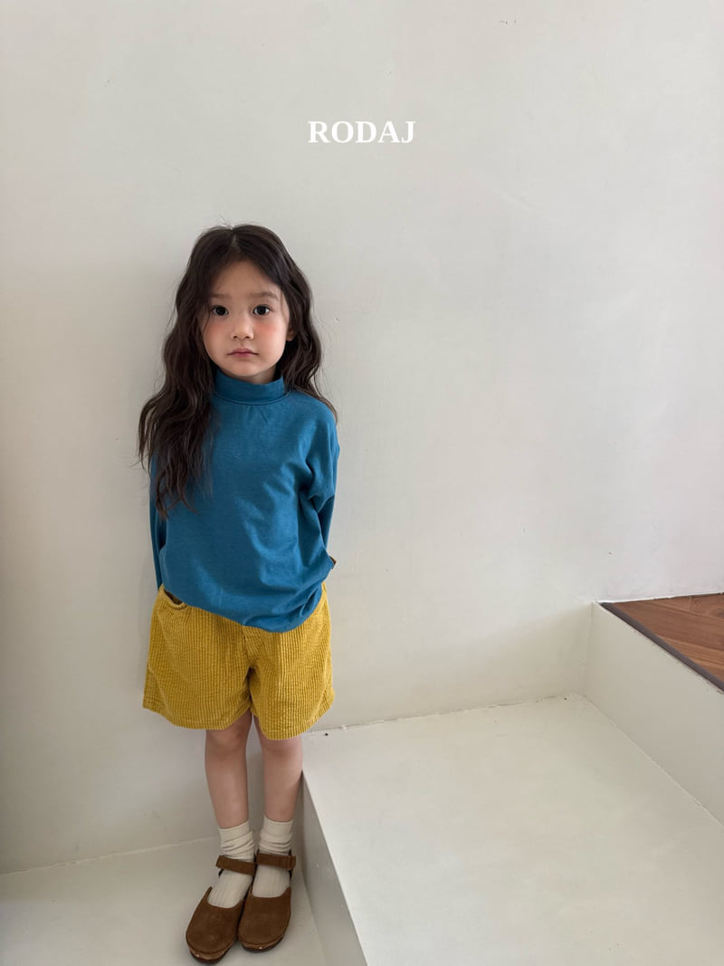 Little Foxx – Core Mock Neck Tee