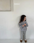 Little Foxx – Hills Sweatshirt