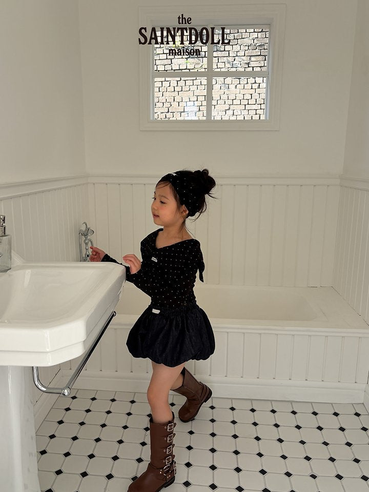 Little Foxx – Audrey Tee