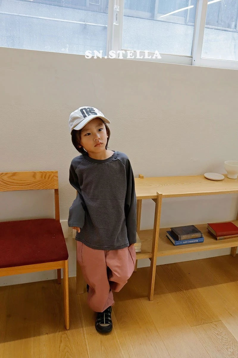 Little Foxx – Mild Raglan Tee