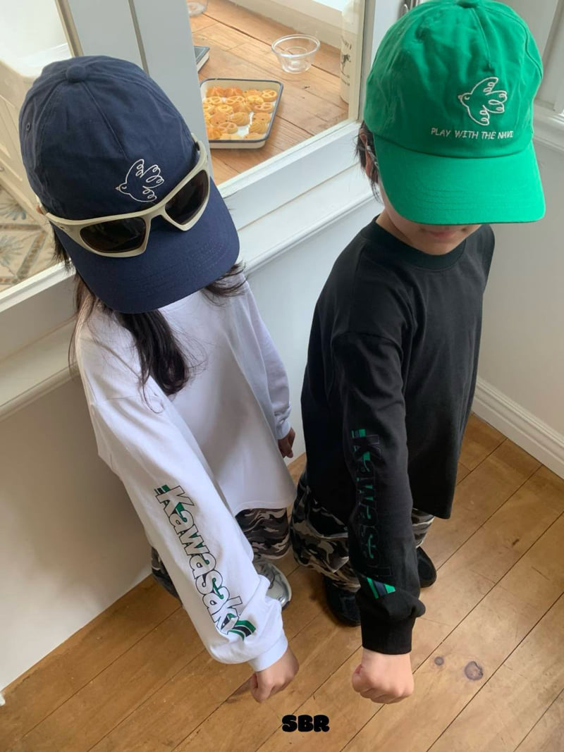 Little Foxx – KK Tee