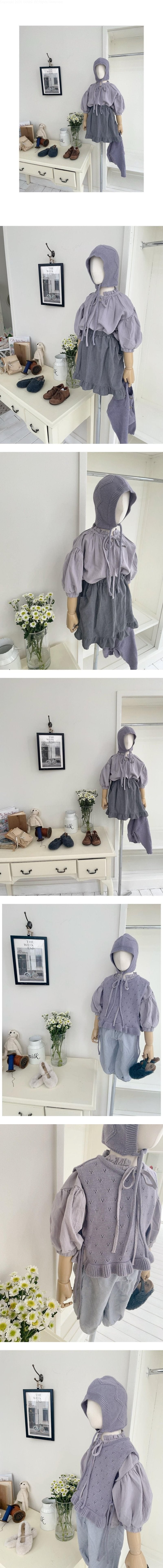 Little Foxx – Strap Shirring Volume Blouse