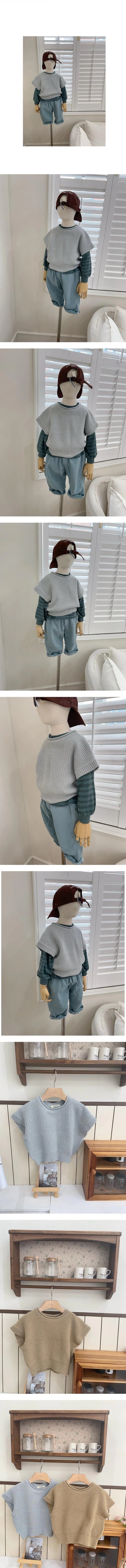 Little Foxx – Pearl Knit Ribbed Vest