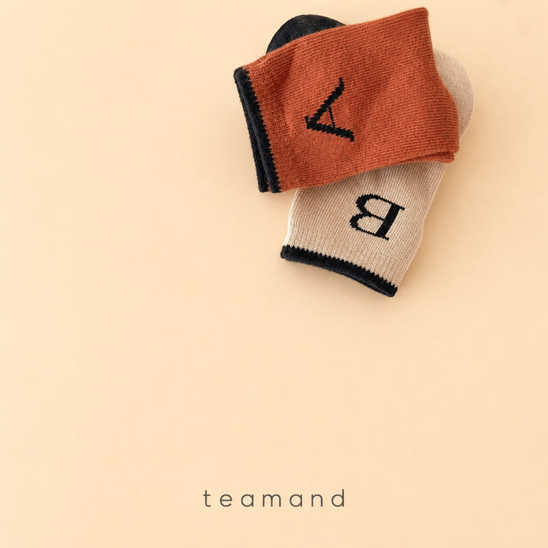 Little Foxx – Spelling Sock Set Mom Couple