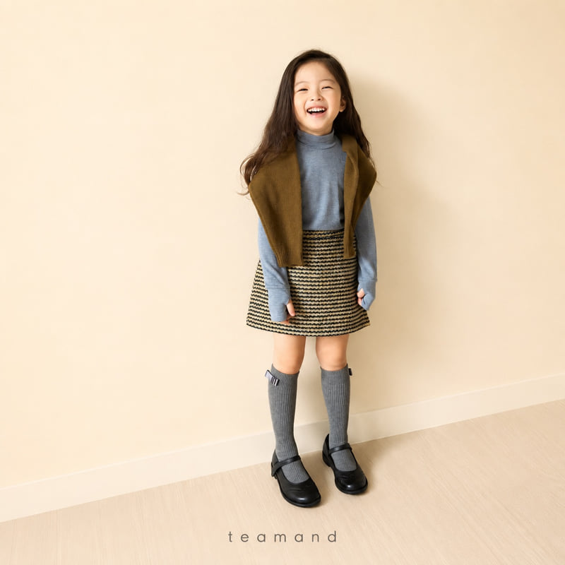 Little Foxx – Ribbon Ribbed Knee Socks