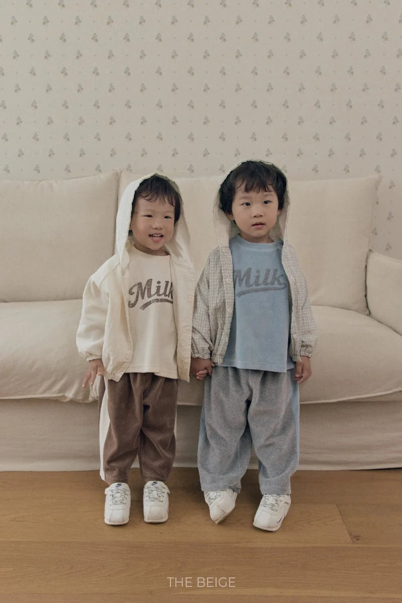 Little Foxx – Bear Jumper