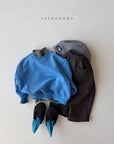 Little Foxx – Solid Stretch Turtleneck Tee