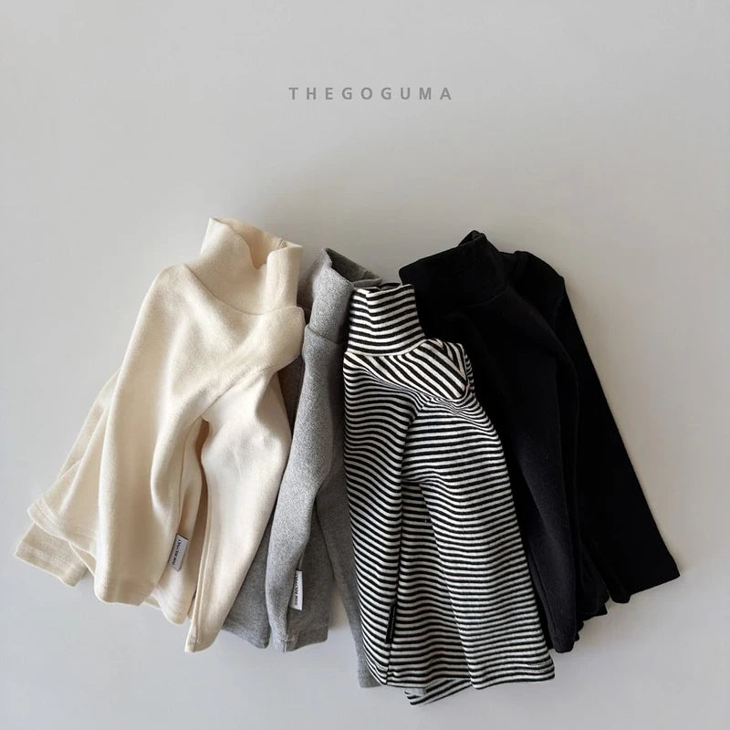 Little Foxx – Pogeun Turtleneck Tee