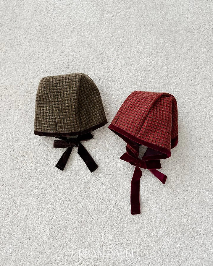 Little Foxx – Classic Check Bonnet Hat