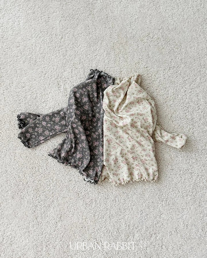 Little Foxx – Flower Half Mock Neck Tee