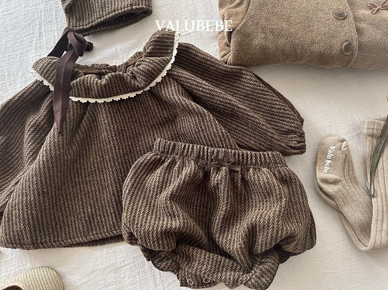 Little Foxx – Herringbone Frill Pumpkin Pants