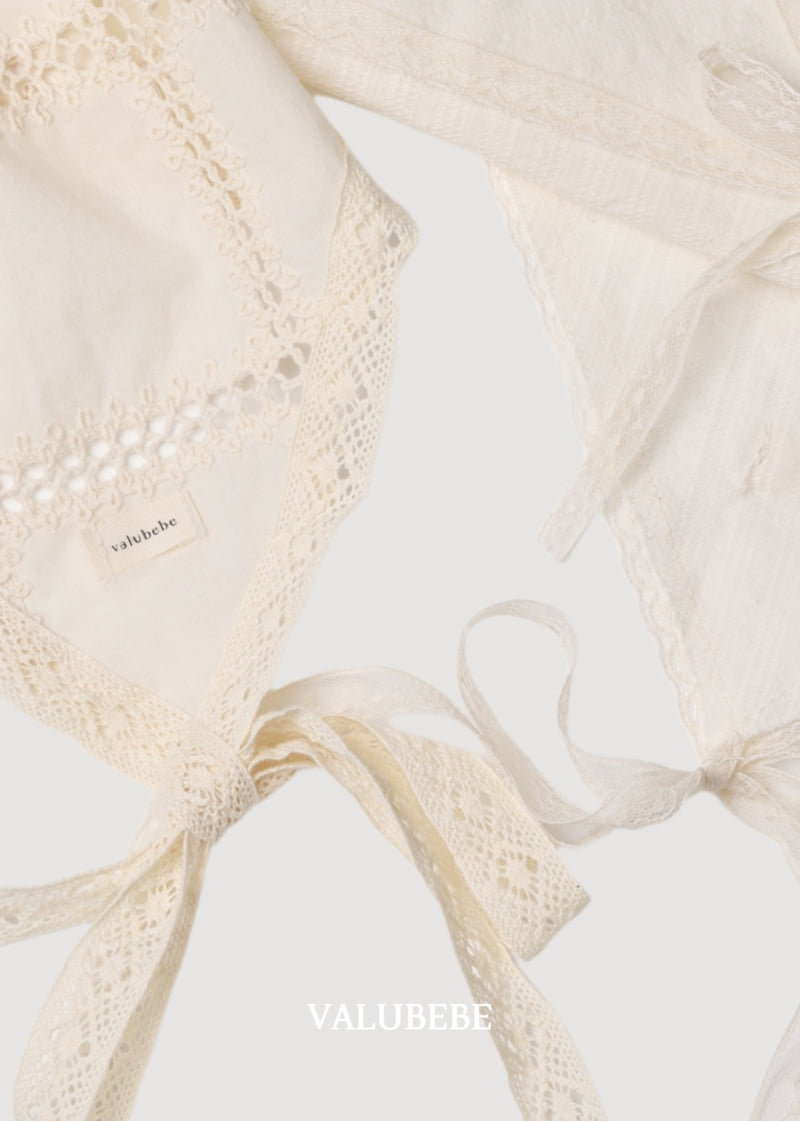 Little Foxx – Lace Ribbon Scarf