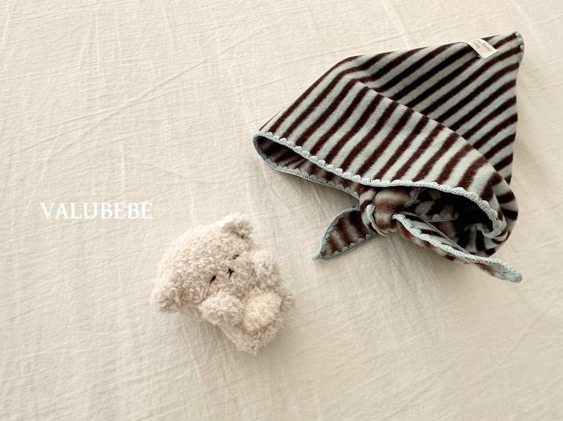 Little Foxx – Mellow Triangle Scarf