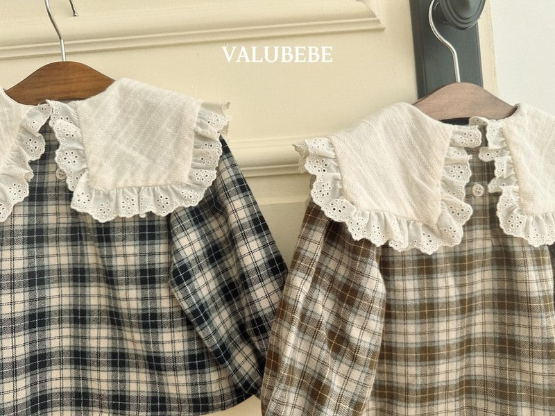 Little Foxx – Check Cape Blouse