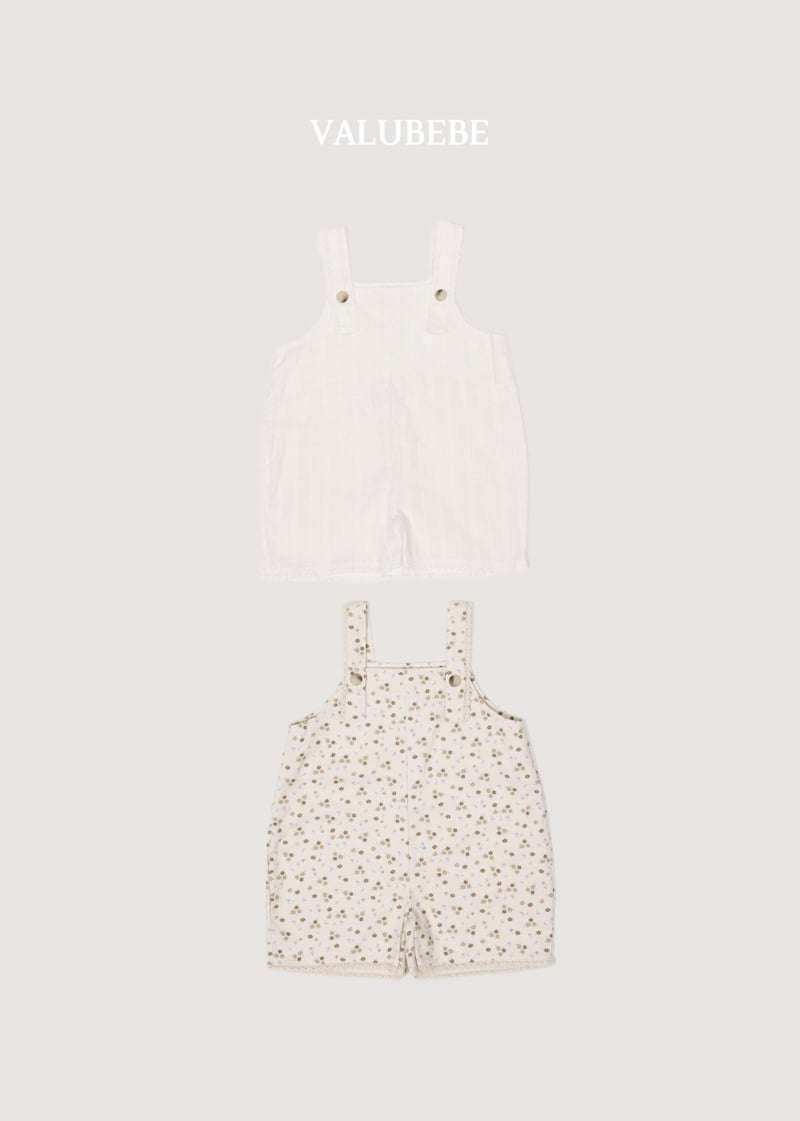 Little Foxx – Lace Suspender Shorts