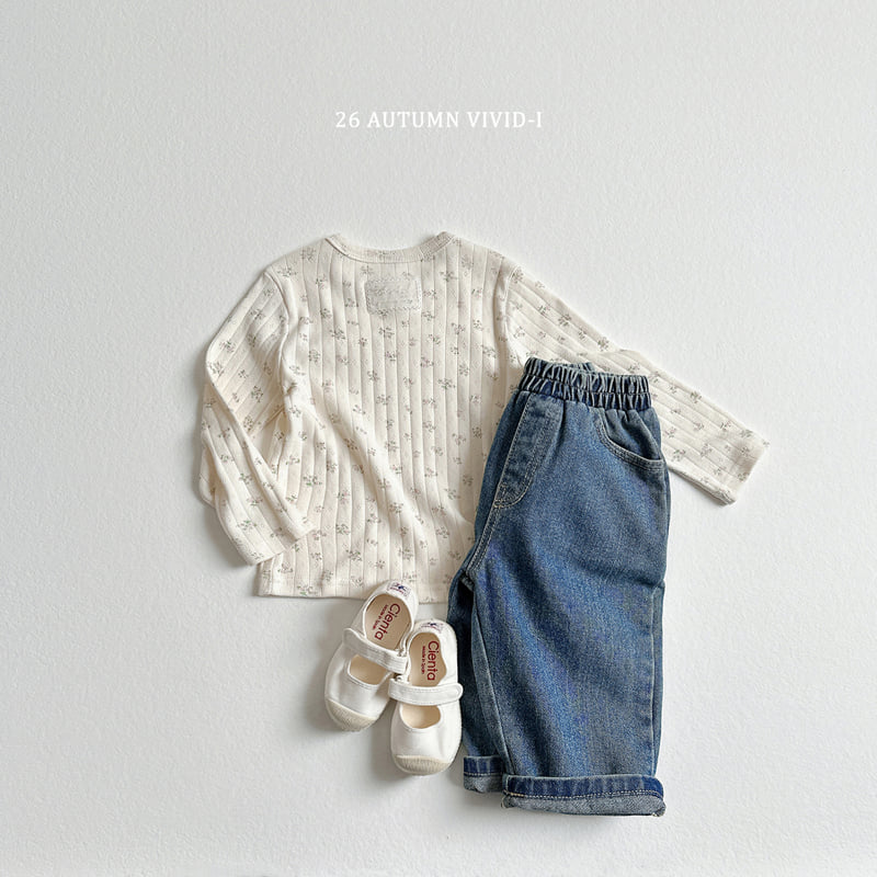 Little Foxx – Lace Label Eyelet Tee