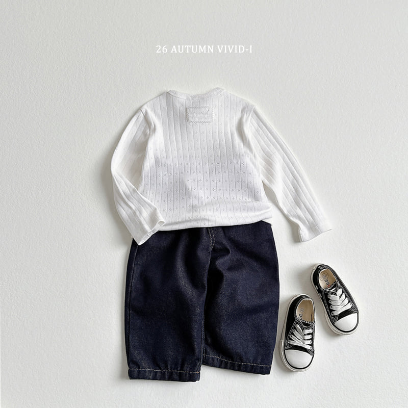 Little Foxx – Lace Label Eyelet Tee