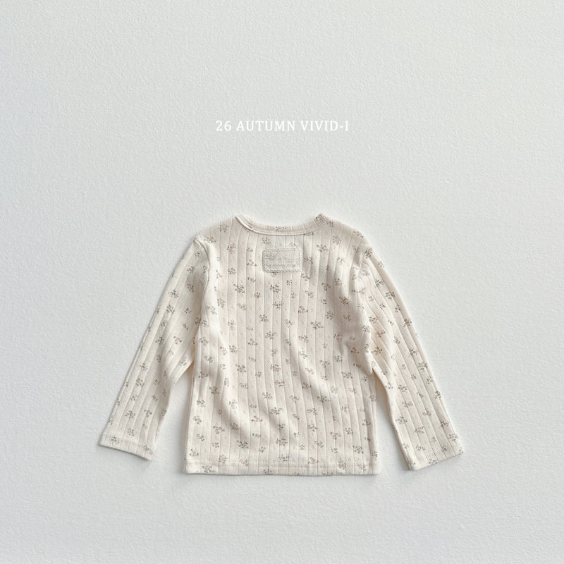 Little Foxx – Lace Label Eyelet Tee