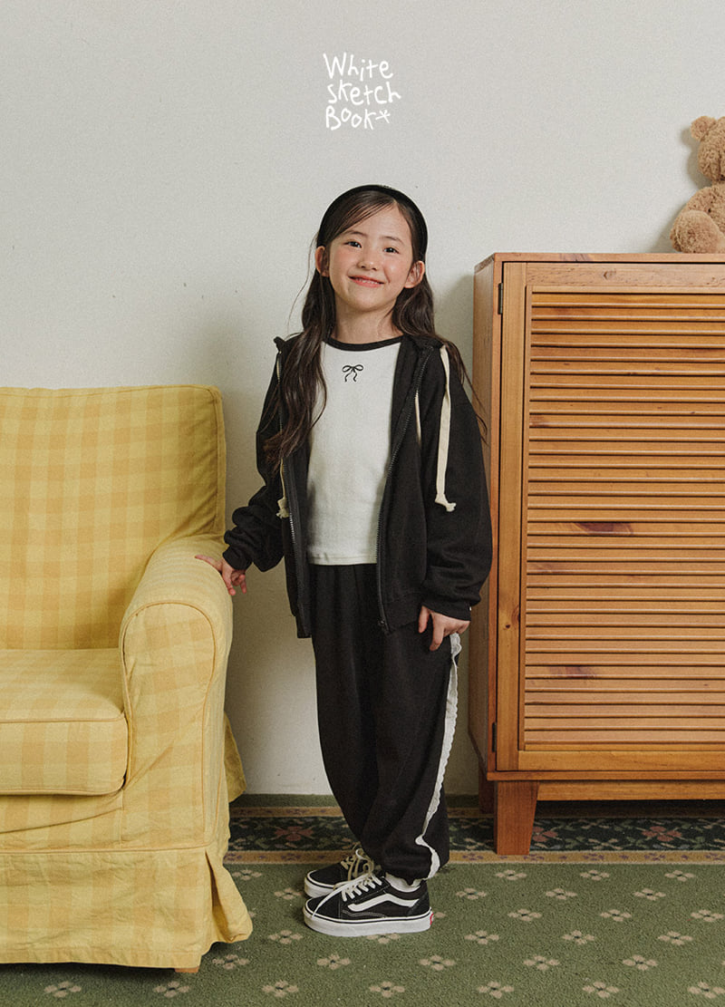 Little Foxx – Lace Jogger Pants