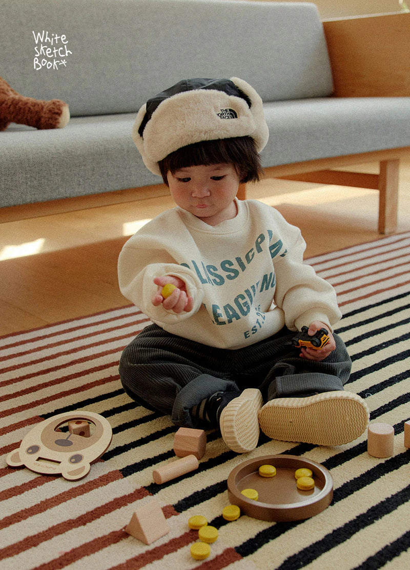 Little Foxx – Classic Fleece Sweatshirt
