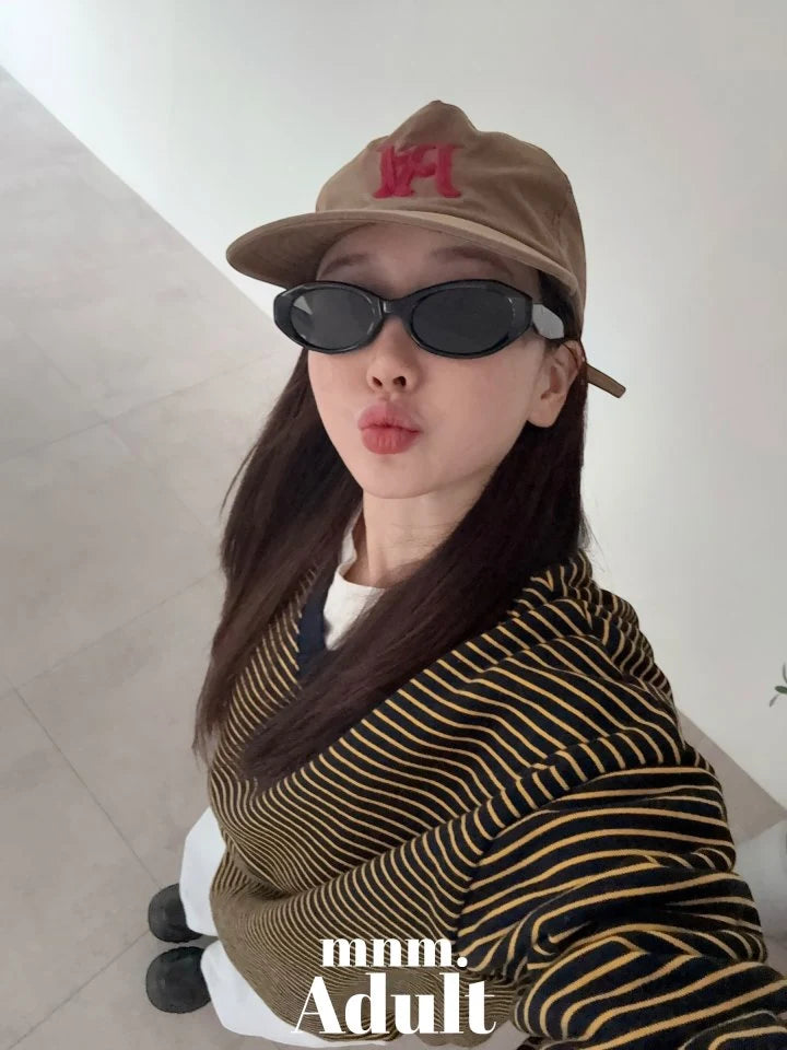 Stripe V Neck Sweatshirt (Adult)4_byLittleFox_jetztvorbestellen