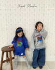 Little Foxx – Adult Homebody Sweatshirt