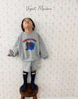 Little Foxx – Adult Homebody Sweatshirt