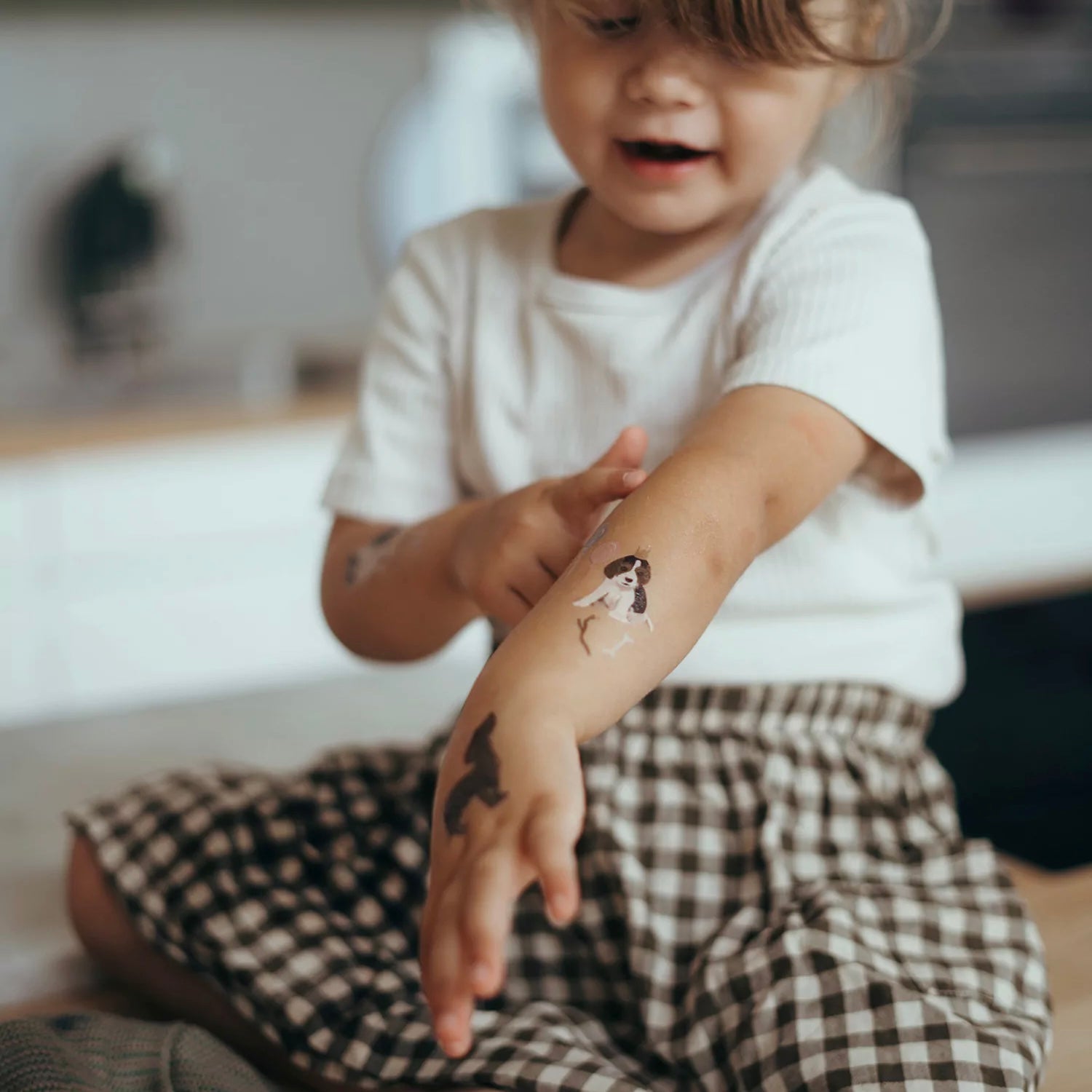 Bio Tattoo- Hunde find Stylish Fashion for Little People- at Little Foxx Concept Store